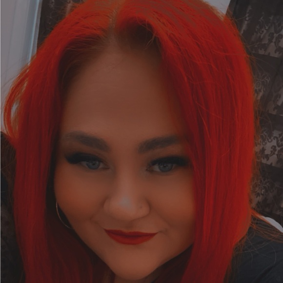 Meet your new posher :) - Picture 3 of 16